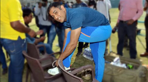 dhoni